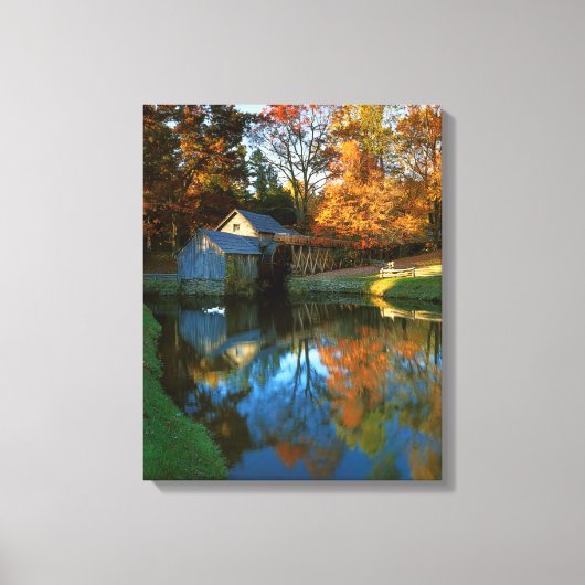 USA, Virginia, Blue Ridge Parkway, Mabry Mill Canvas Afdruk (Voorkant)