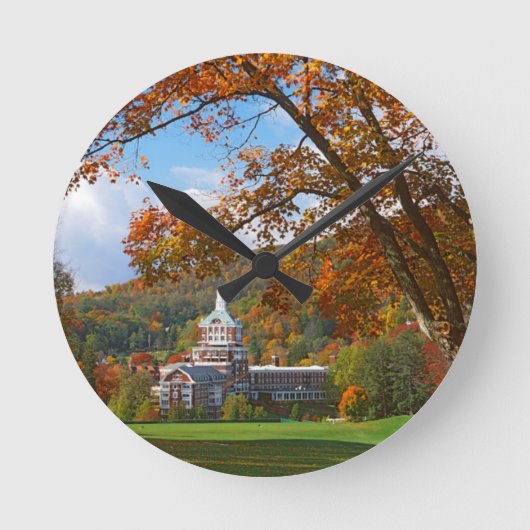 USA, Virginia, Hot Springs, The Homestead Ronde Klok (Voorkant)