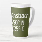 USAG Ansbach Latitude Longitude Latte Mok (Rechterhoek)