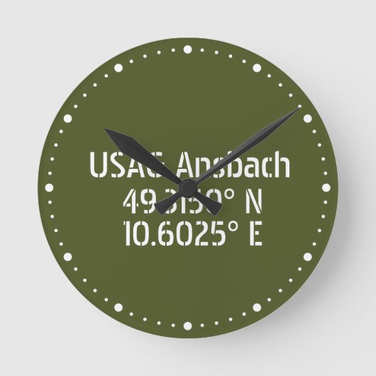 USAG Ansbach Latitude Longitude Ronde Klok (Voorkant)