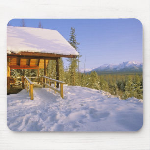 USFS Schnauss Cabin-huur in de winter met uitzicht Muismat