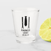 Usher Black Tie Shot Glas (Voorkant)