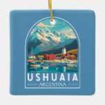 Ushuaia Argentinië Reizen Kunst Vintage Keramisch Ornament<br><div class="desc">Ushuaia retro vector reisontwerp. Het is een badplaats in Argentinië. Het is gelegen op de Tierra del Fuego archipel,  het zuidelijkste puntje van Zuid-Amerika,  bijgenaamd het "Einde van de Wereld".</div>