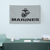 USMC Logo Stacked Black Logo Spandoek (Beurs)
