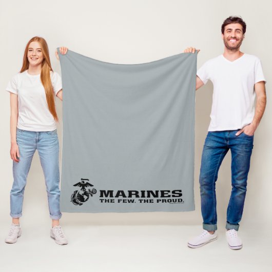 USMC "The Few, The Proud" stapelde zwarte Logo Fleece Deken (In situ)