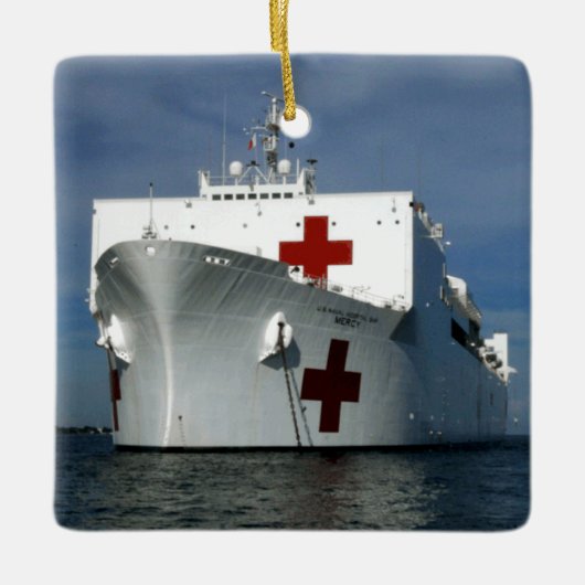 USNS Mercy Hospital Ship Keramisch Ornament (Voorkant)