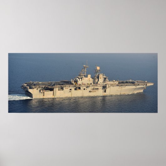 USS Bataan (LHD 5) Poster (Voorkant)
