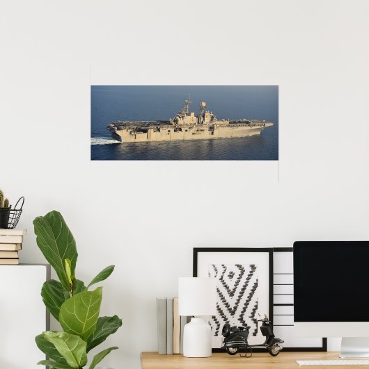 USS Bataan (LHD 5) Poster (Thuiskantoor)