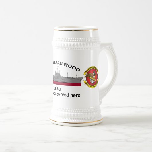 USS Belleau hout, lha-3, met embleem, Bierpul (Voorkant rechts)