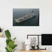 USS Kearsarge (LHD 3) Poster (Thuiskantoor)