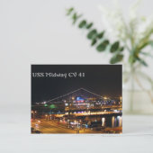 USS Midway 's nachts Briefkaart (Staand voorkant)
