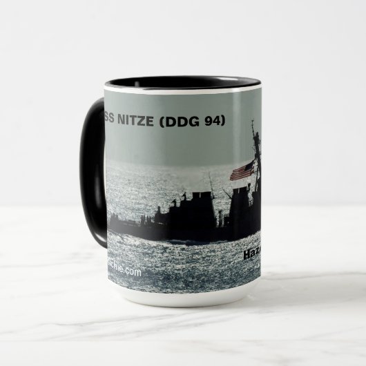 USS NITZE (DDG94), Haze Grey and Underway, Mok (Voorkant links)