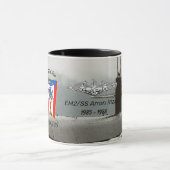 USS Ohio (SSBN-726) Mok met achtergrondfoto (Midden)