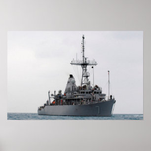 USS Patriot (MCM 7) Poster