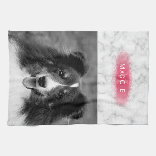 Uw aangepaste foto- en faux-marmertextuur met roze theedoek (Horizontaal)