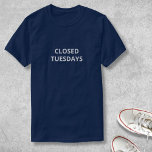 Uw aangepaste tekst is aangepast t-shirt<br><div class="desc">Voeg eenvoudig je aangepaste tekst toe aan dit T-shirt om een uniek cadeau te creëer. Er is ruimte voor 1,  2,  3,  regels tekst. Voeg een offerte,  grappig gezegde,  iemands naam,  enz. Wijzig de kleur of wijzig de grootte van een vrouw of kind. Zoveel mogelijkheden.</div>