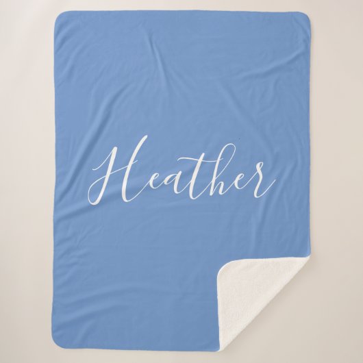 Uw aangepaste witte script op zacht blauw sherpa deken (Voorkant)