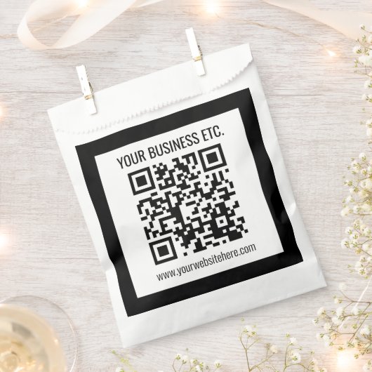 Uw bedrijfsnaam & bewerkbare QR-code Bedankzakje (Geknipt)