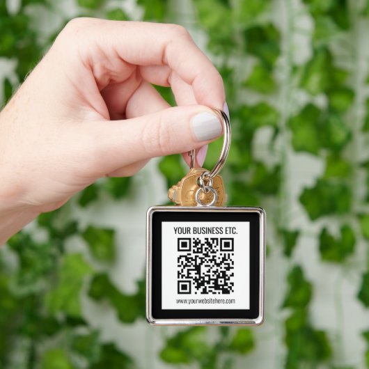 Uw bedrijfsnaam & bewerkbare QR-code Sleutelhanger (Hand)