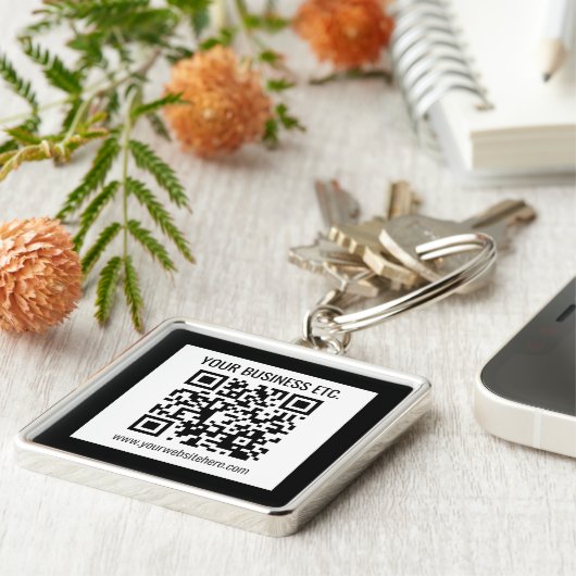 Uw bedrijfsnaam & bewerkbare QR-code Sleutelhanger (Zijkant)
