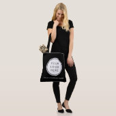 Uw bedrijfsnaam en Logo op zwart Tote Bag (Op model)