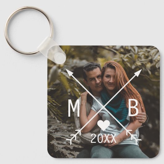 Uw elegante classy monogram liefde hart pijlen sleutelhanger (Voorkant)