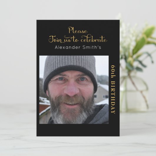 Uw foto 60th Birthday Black Gold-uitnodiging Kaart (Staand voorkant)