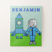 Uw foto Cute Astronaut Boy Rocket met naam Legpuzzel (Verticaal)