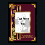 Uw foto in een Bourgondisch Art Deco Faux Lijst Poster<br><div class="desc">Deze 20 "x28" glanzende posters sjabloon bevat Leslie Sigal Javorek’s schilderij van een Art Deco stijl Lijst uit 1930 in een rijke Bourgogne kleur met een bloemenpaneel en gouden accenten die uw geüploade foto en gepersonaliseerde bijschrift bevatten. Wat een cool cadeau voor koppels prom foto, bruiloft, jubileum, of voor uw...</div>