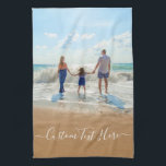 Uw foto keukenhanddoek met aangepaste tekst<br><div class="desc">Aangepaste foto en tekst keukenhanddoek - Unique Your Own Design - Gepersonaliseerde familie / vrienden of persoonlijke handdoeken / cadeau - Jouw tekst en foto toevoegen - Formaat wijzigen en elementen verplaatsen met aanpassingstool! Kies lettertype / grootte / kleur! Veel succes - wees gelukkig :)</div>