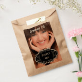 Uw foto Rustieke krijtbord Folk Art Sweet 16 Bedankzakje (Gezegeld)