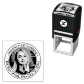 Uw fotoportret #1 Ronde naam retouradres Zelfinktende Stempel (In situ)