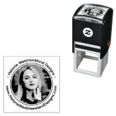 Uw fotoportret #1NF Ronde Naam Website Zelfinktende Stempel (In situ)