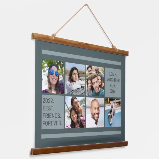 UW FOTOS aangepaste tekst Hangend Wandkleed (Gebogen)