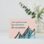 Uw kamer verhuisde Blush en Blauwgroen Mountains A Aankondigingskaart (Staand voorkant)