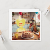 Uw kind met dinosaurus, velociraptor verjaardag kaart (Voorkant / Achterkant in situ)