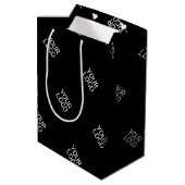 Uw Logo Eenvoudige Herhalende Logo Patroon | Zwart Medium Cadeauzakje (Achterkant Gekanteld)