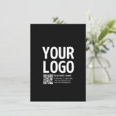 Uw logo met bewerkbare QR-code en tekst Aankondiging (Staand voorkant)