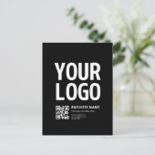 Uw logo met bewerkbare QR-code en tekst Briefkaart (Staand voorkant)