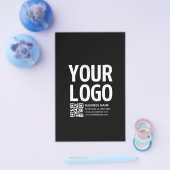 Uw logo met bewerkbare QR-code en tekst Flyer (Enkel)