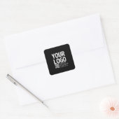 Uw logo met bewerkbare QR-code en tekst  Vierkante Sticker (Envelop)