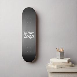 Uw Logo & Modern Eenvoudig Ombre | Donkergrijs Persoonlijk Skateboard