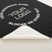 Uw Logo of Afbeelding en bewerkbare tekst | Zwart  Sherpa Deken (3/4)