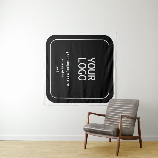 Uw Logo & Slogan of andere tekst | Zwart-wit Wandkleed (In Situ (horizontaal))