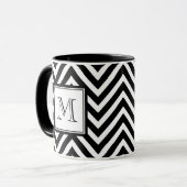 UW MONOGRAM, ZWARTE CHEVRON MOK (Voorkant links)