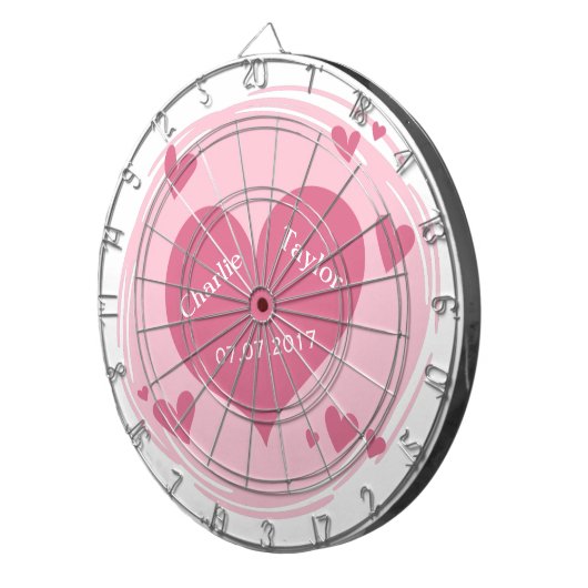 Uw namen en datum in een aangepaste ontwerpkaart v dartbord (Voorkant Rechts)