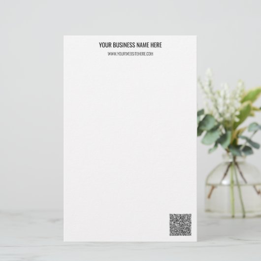 Uw QR-code Aangepaste tekst Gepersonaliseerde brie Briefpapier (Staand voorkant)