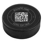 Uw QR-code & bewerkbare tekst | Zwart-wit Hockey Puck (3/4)
