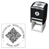 Uw QR-code en aangepaste tekst rond stempel voorbe (In situ)