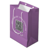 Uw QR-code scaninfo aangepaste tekst geschenkzak Medium Cadeauzakje (Voorkant Gekanteld)